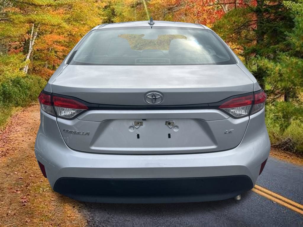 Used 2023 Toyota Corolla LE FWD image 7