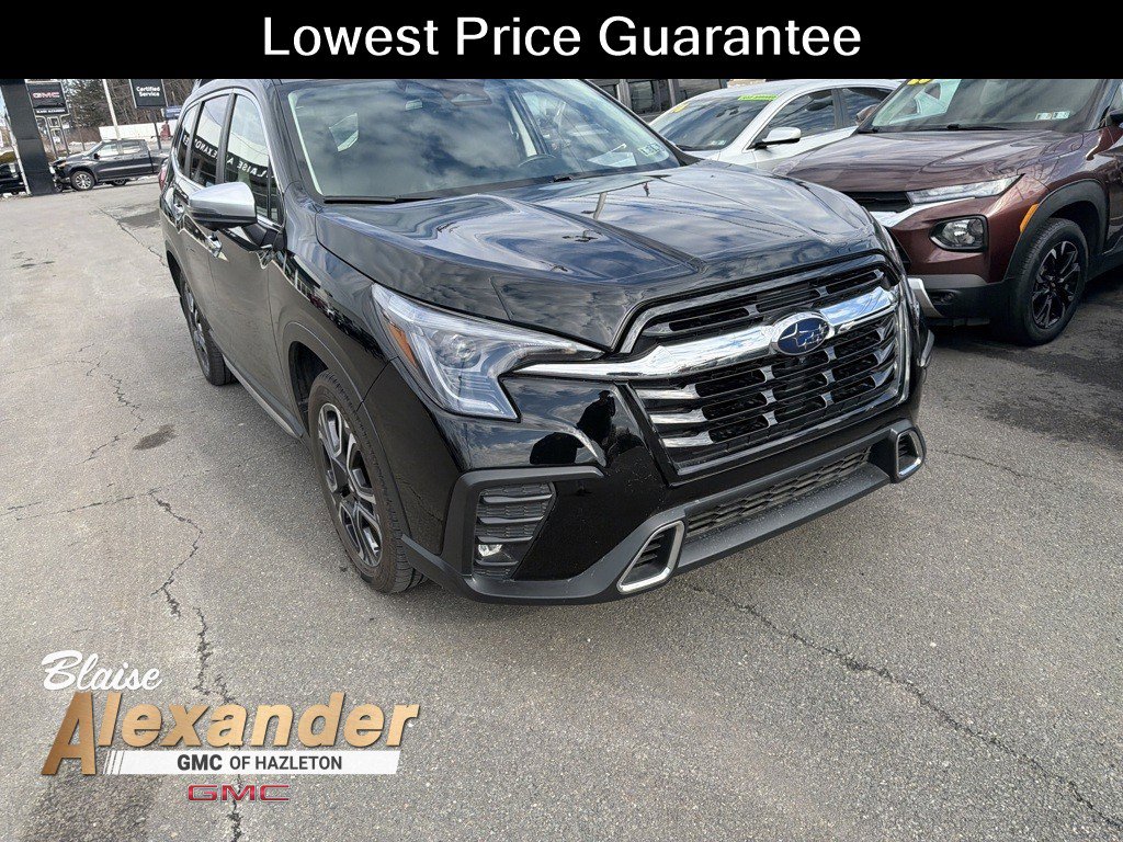 Used 2023 Subaru Ascent Touring AWD/4WD image 1