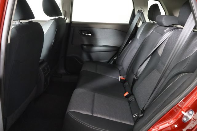 Used 2023 Nissan Rogue SV FWD image 14