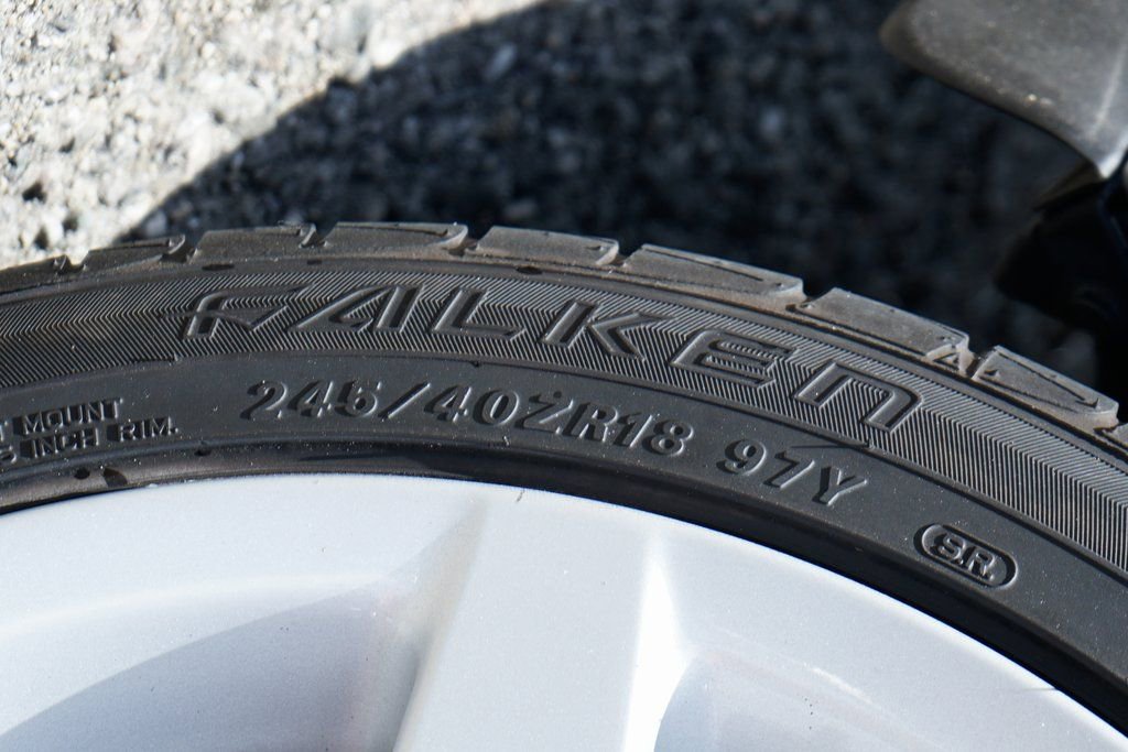 Used 2006 Chevrolet Corvette Coupe w/ Preferred Equipment Group image 45