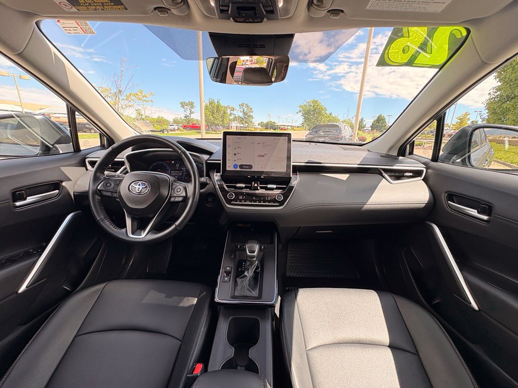 Used 2026 Toyota Corolla Cross XLE w/ Convenience Package AWD/4WD image 13