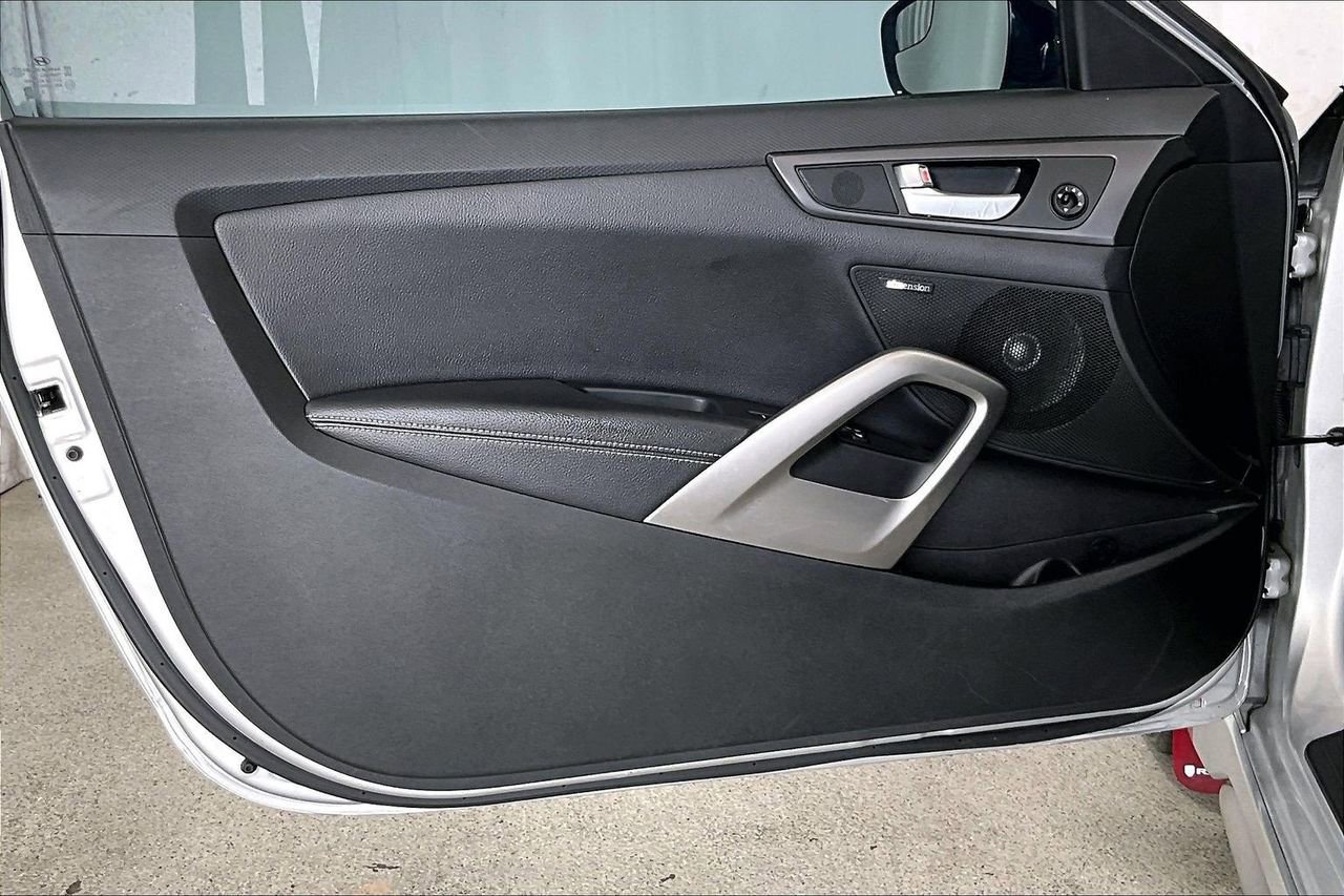 Used 2016 Hyundai Veloster Turbo w/ Option Group 04 image 24