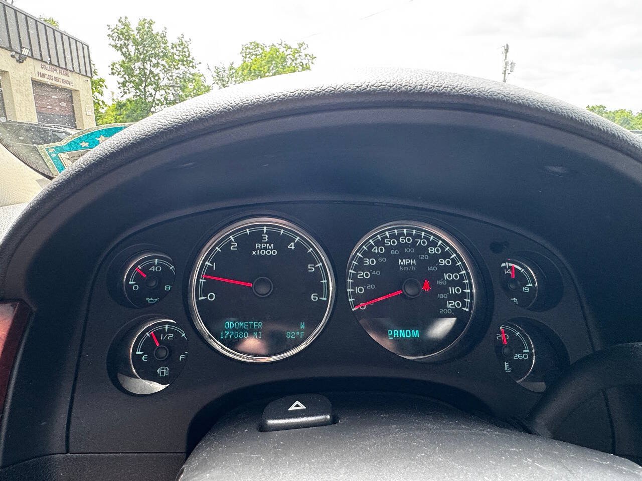 Used 2013 GMC Yukon SLT AWD/4WD image 15