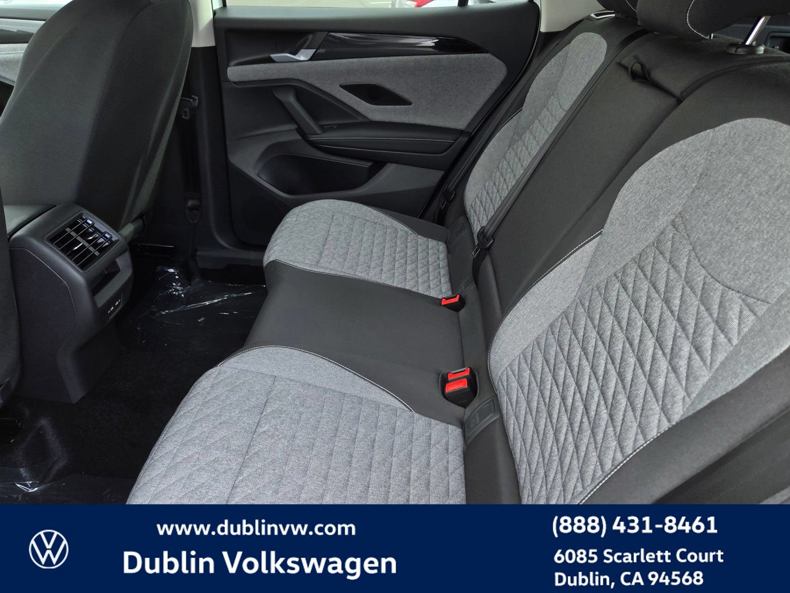 New 2026 Volkswagen Tiguan S AWD/4WD image 10