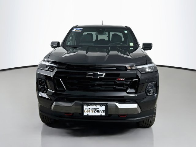 Used 2023 Chevrolet Colorado Z71 w/ Z71 Convenience Package 2 AWD/4WD image 7