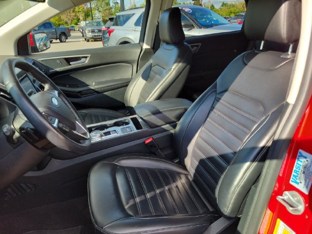 Certified 2024 Ford Edge SEL w/ Convenience Package AWD/4WD image 9