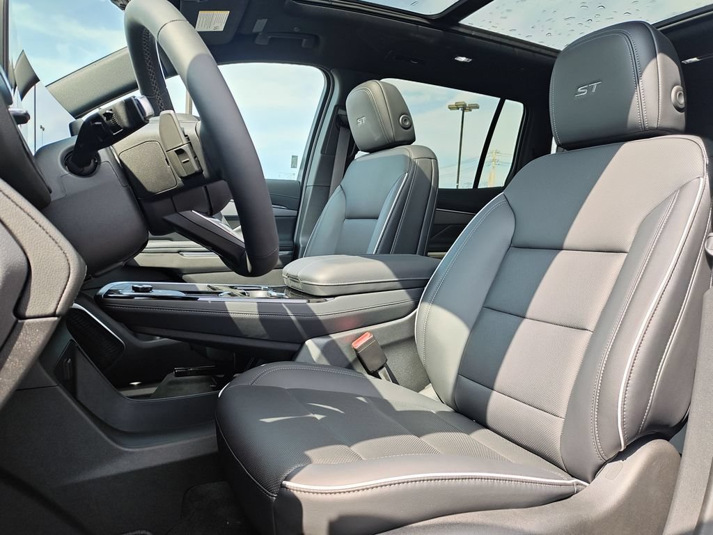 New 2027 Buick Enclave Sport Touring w/ Super Cruise Package FWD image 13