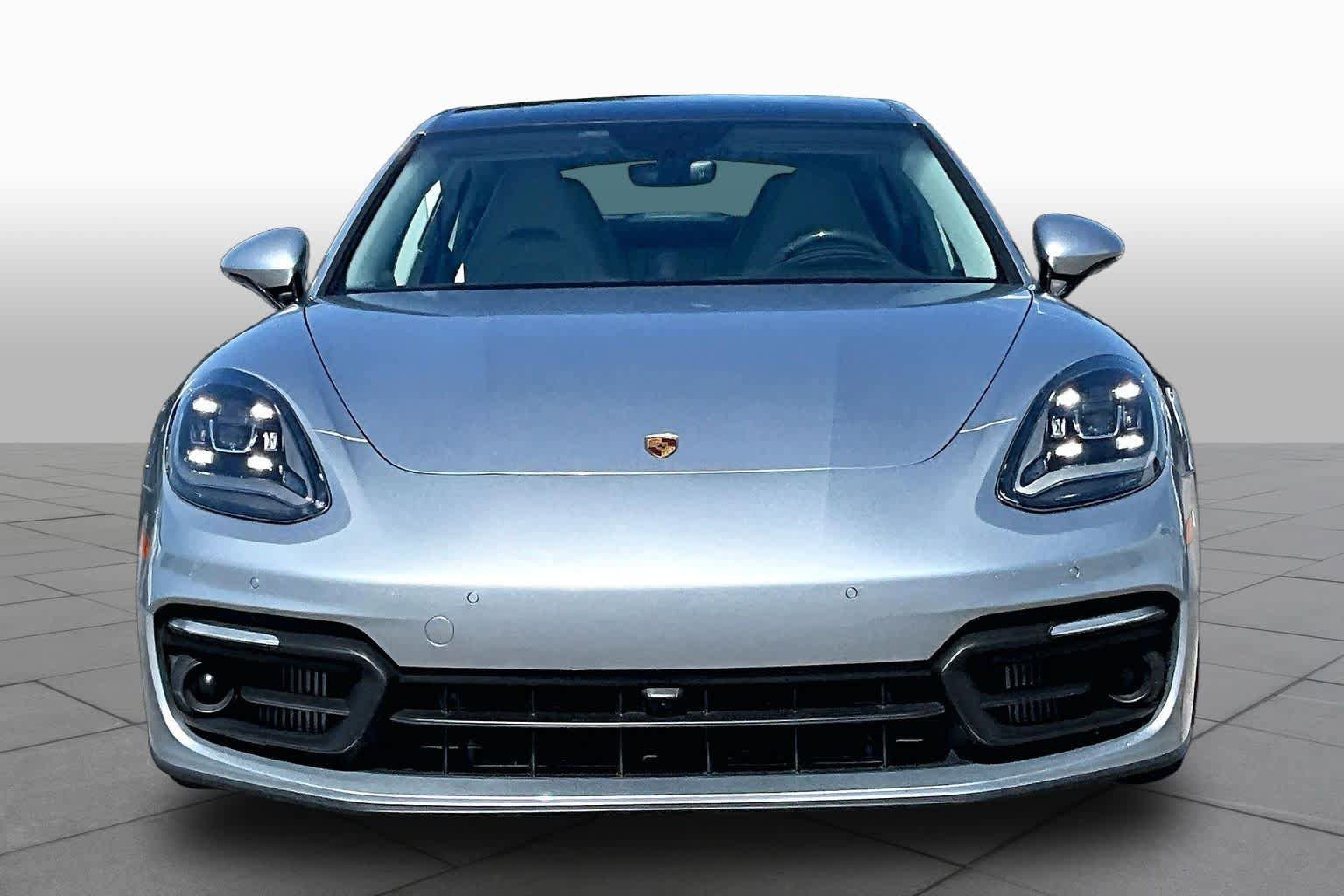 Used 2022 Porsche Panamera 4S AWD/4WD image 4