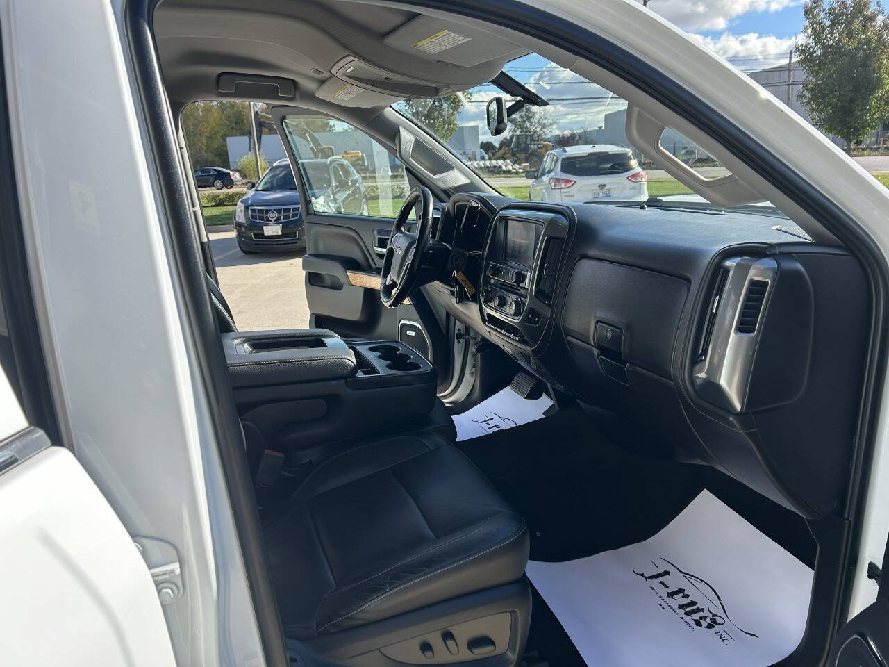 Used 2018 Chevrolet Silverado 2500 LTZ w/ Duramax Plus Package image 18