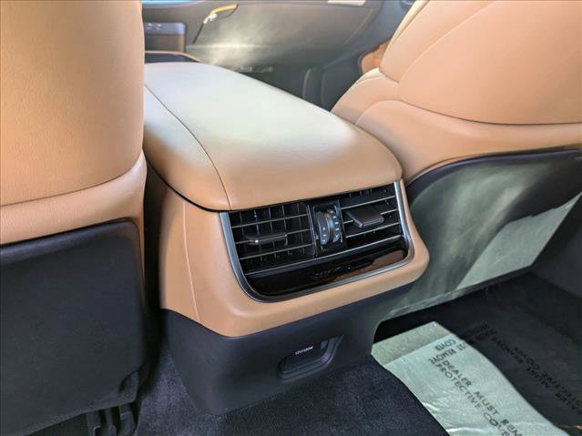 Used 2023 Lexus LS 500 image 16