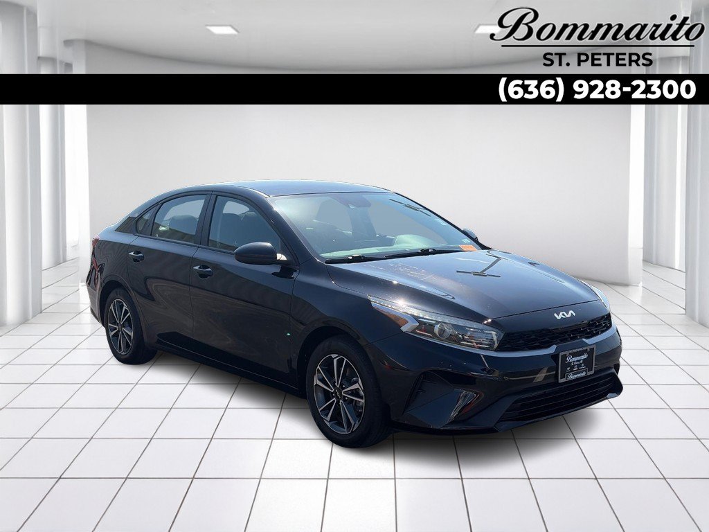 Used 2023 Kia Forte LXS FWD image 1