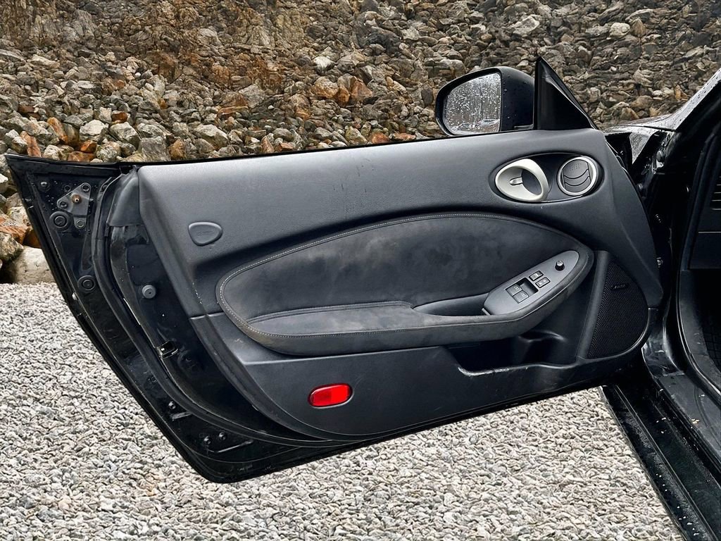 Used 2014 Nissan 370Z Touring w/ Sport Package image 19