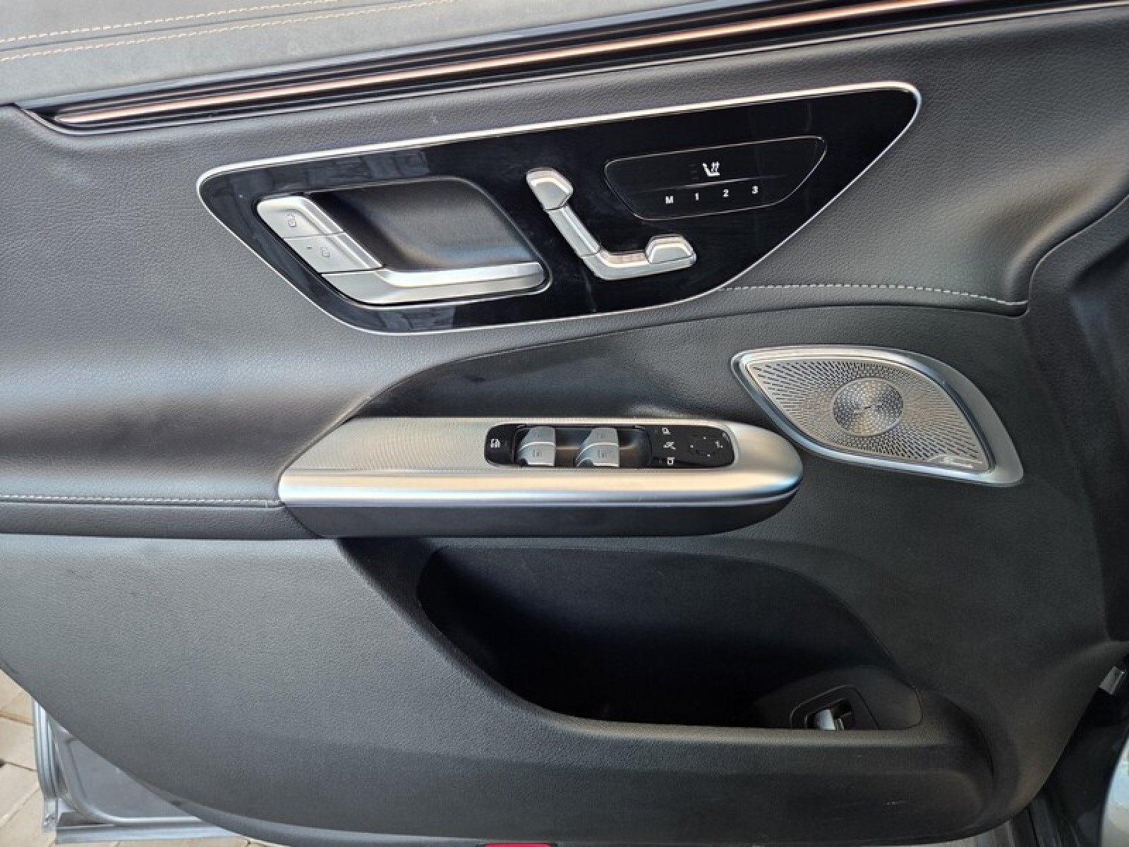 Certified 2023 Mercedes-Benz EQE 350+ SUV image 23