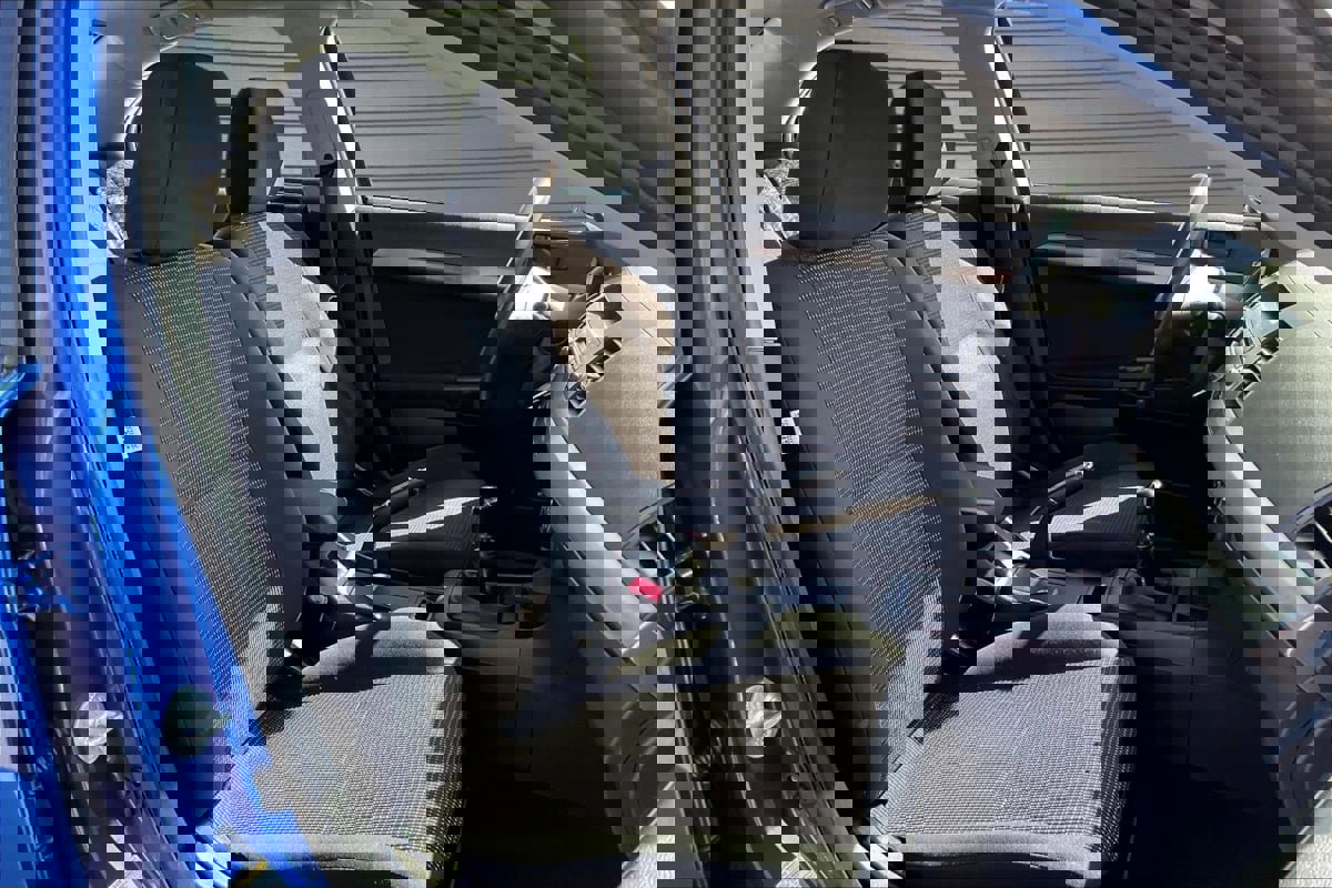 Used 2011 Mitsubishi Lancer ES image 27