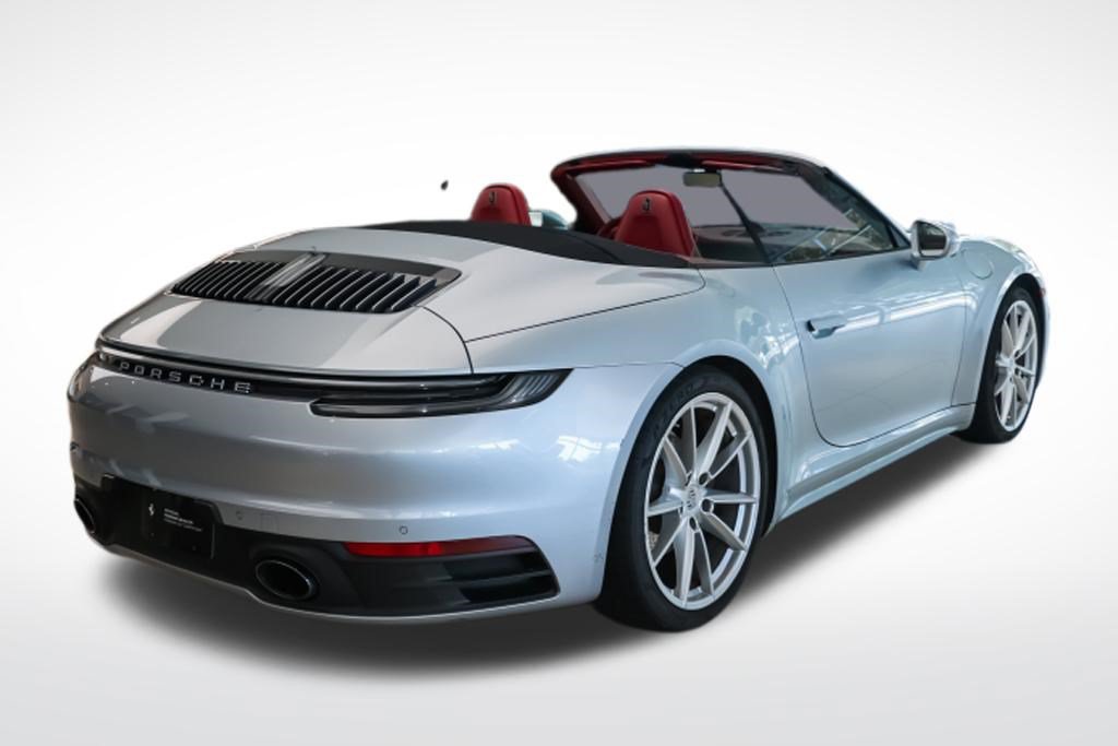 Used 2022 Porsche 911 Carrera 4 AWD/4WD image 5