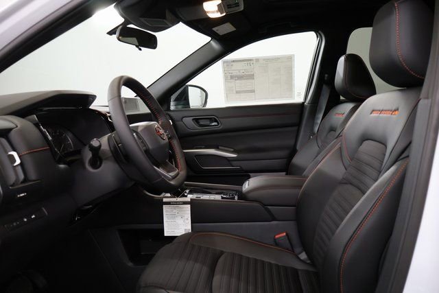 New 2026 Nissan Pathfinder Rock Creek w/ Rock Creek Premium Package AWD/4WD image 11