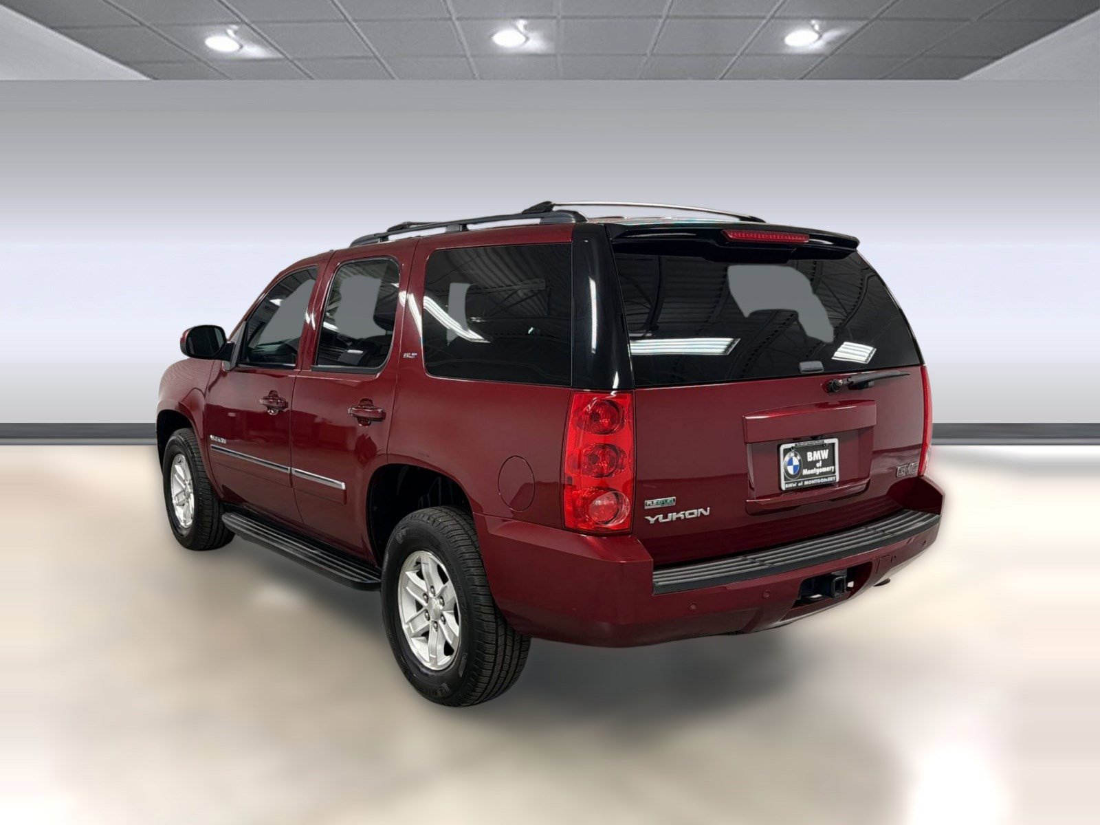 Used 2011 GMC Yukon SLT image 3