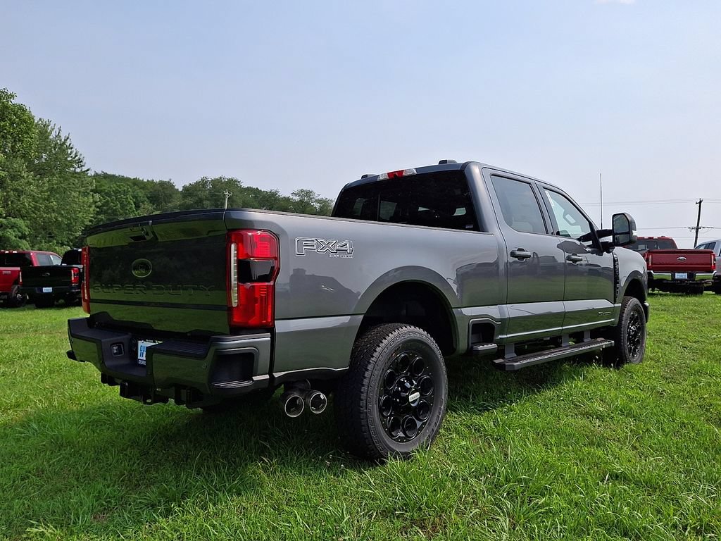 New 2026 Ford F250 Lariat w/ Black Appearance Package AWD/4WD image 4