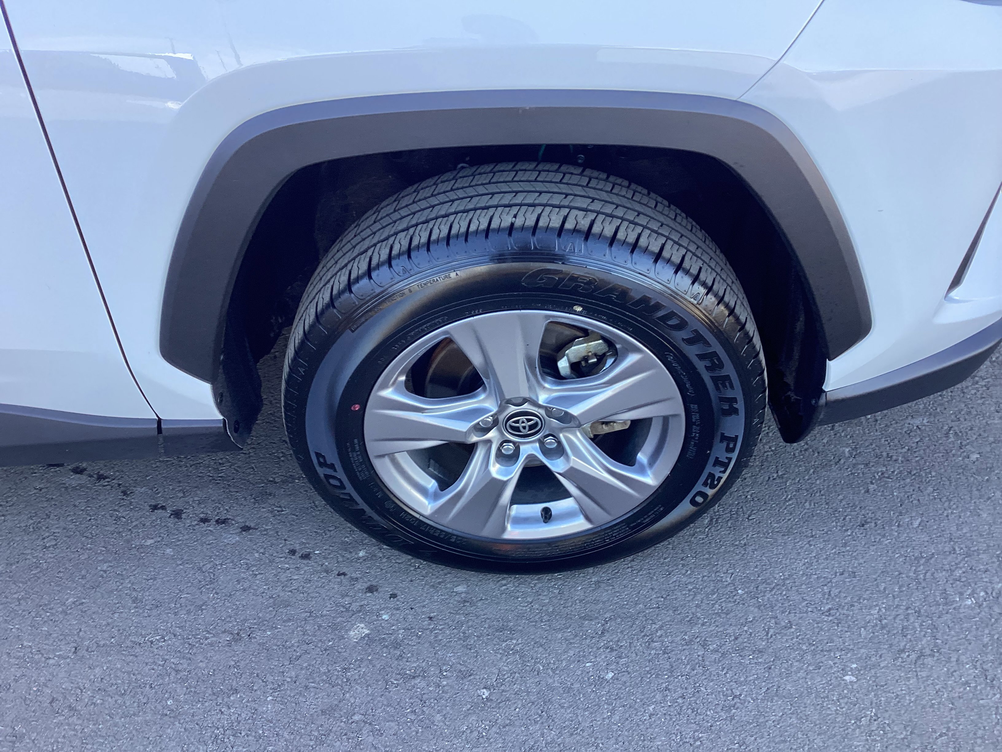 Certified 2025 Toyota RAV4 XLE image 17