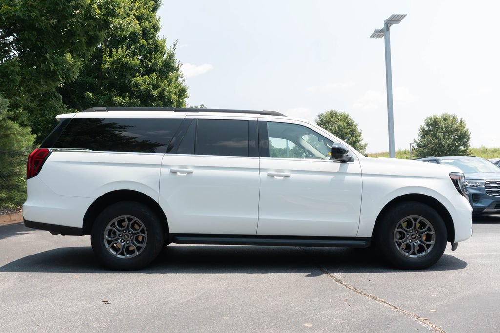 Used 2025 Ford Expedition Max Active RWD image 19