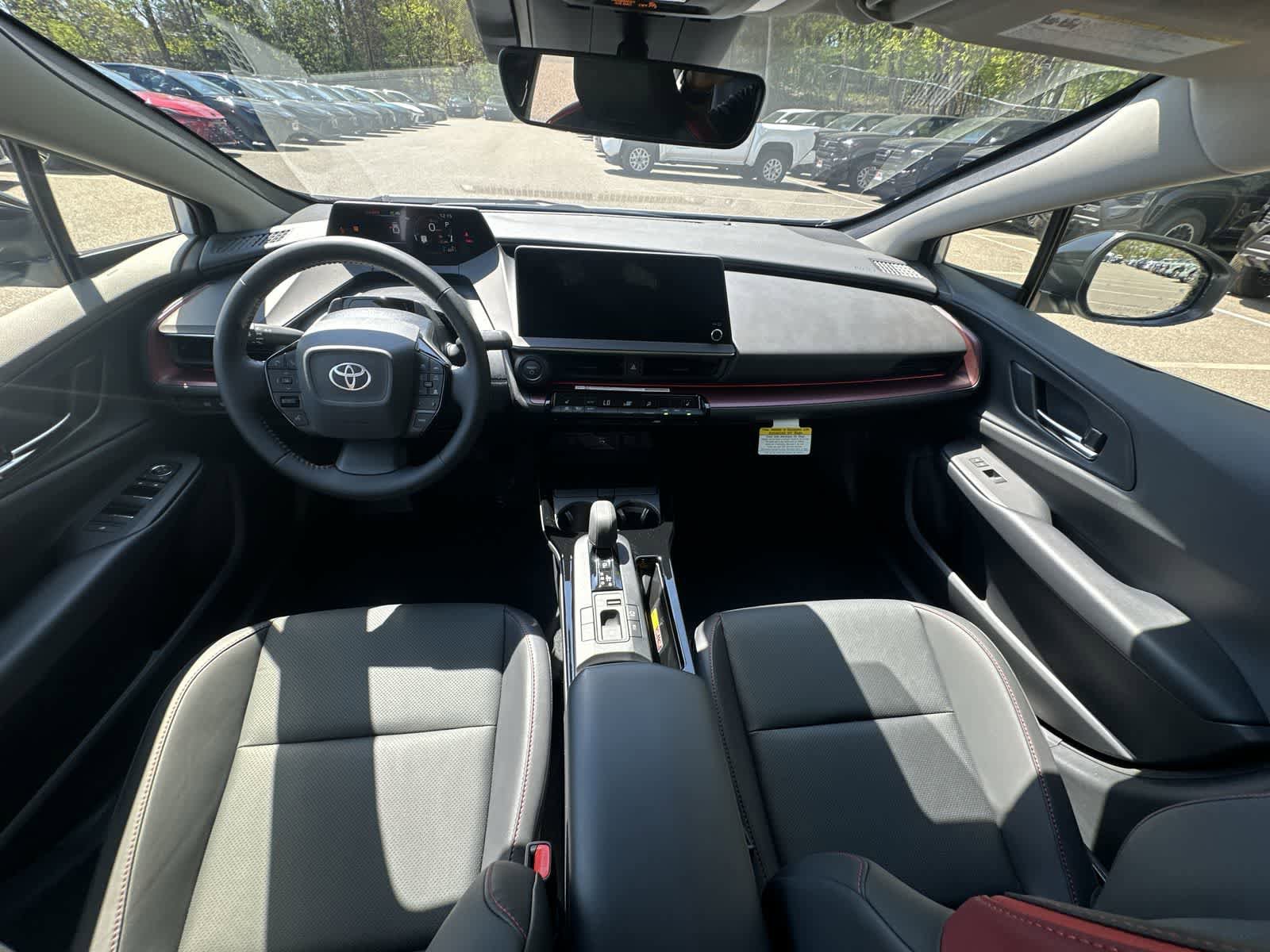 New 2026 Toyota Prius Plug-In Hybrid FWD image 36