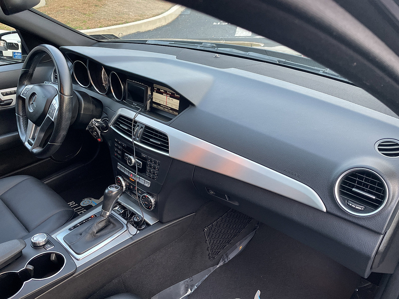 Used 2014 Mercedes-Benz C 300 4MATIC Sedan image 36