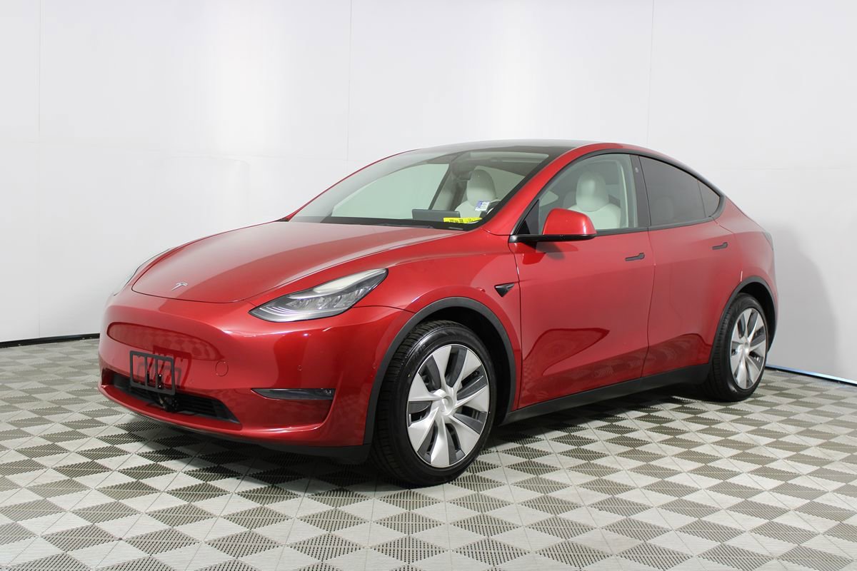 Used 2021 Tesla Model Y Long Range AWD/4WD image 28