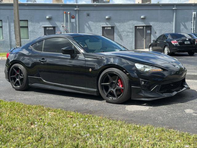 Used 2019 Toyota 86 TRD SE image 11
