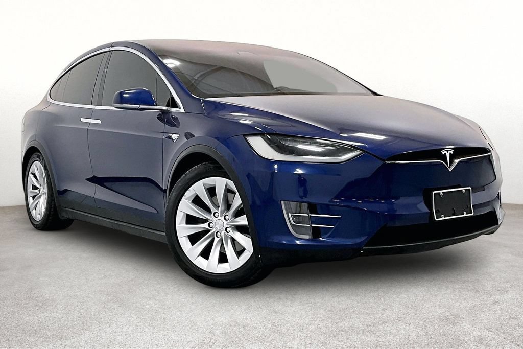 Used 2017 Tesla Model X 90D AWD/4WD video 1