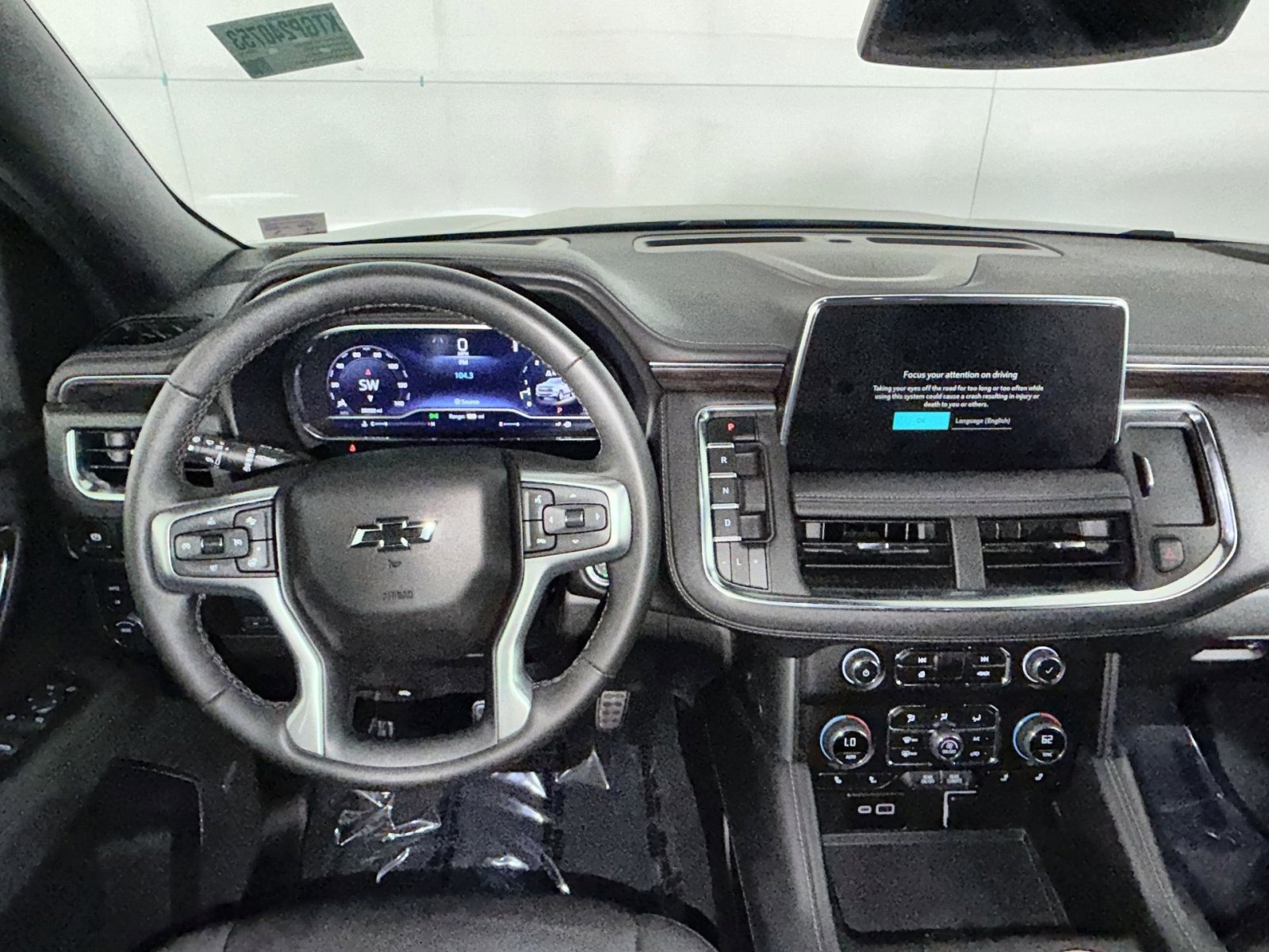 Used 2024 Chevrolet Suburban Z71 AWD/4WD image 16