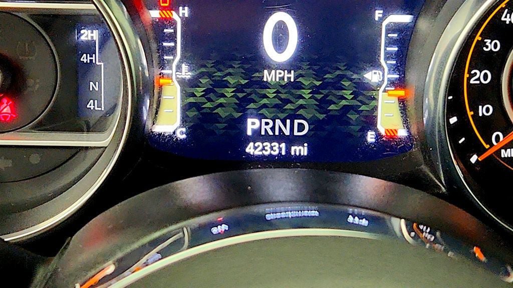Used 2020 Jeep Gladiator Overland w/ Uconnect 4C Nav & Sound Group AWD/4WD image 16