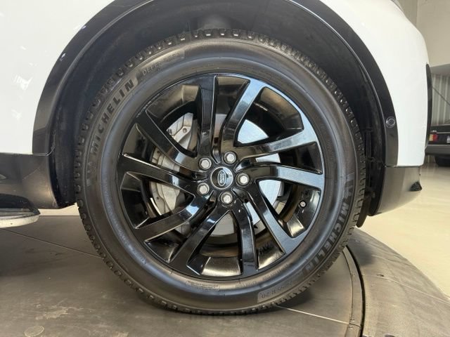 Used 2020 Land Rover Discovery HSE Luxury AWD/4WD image 41