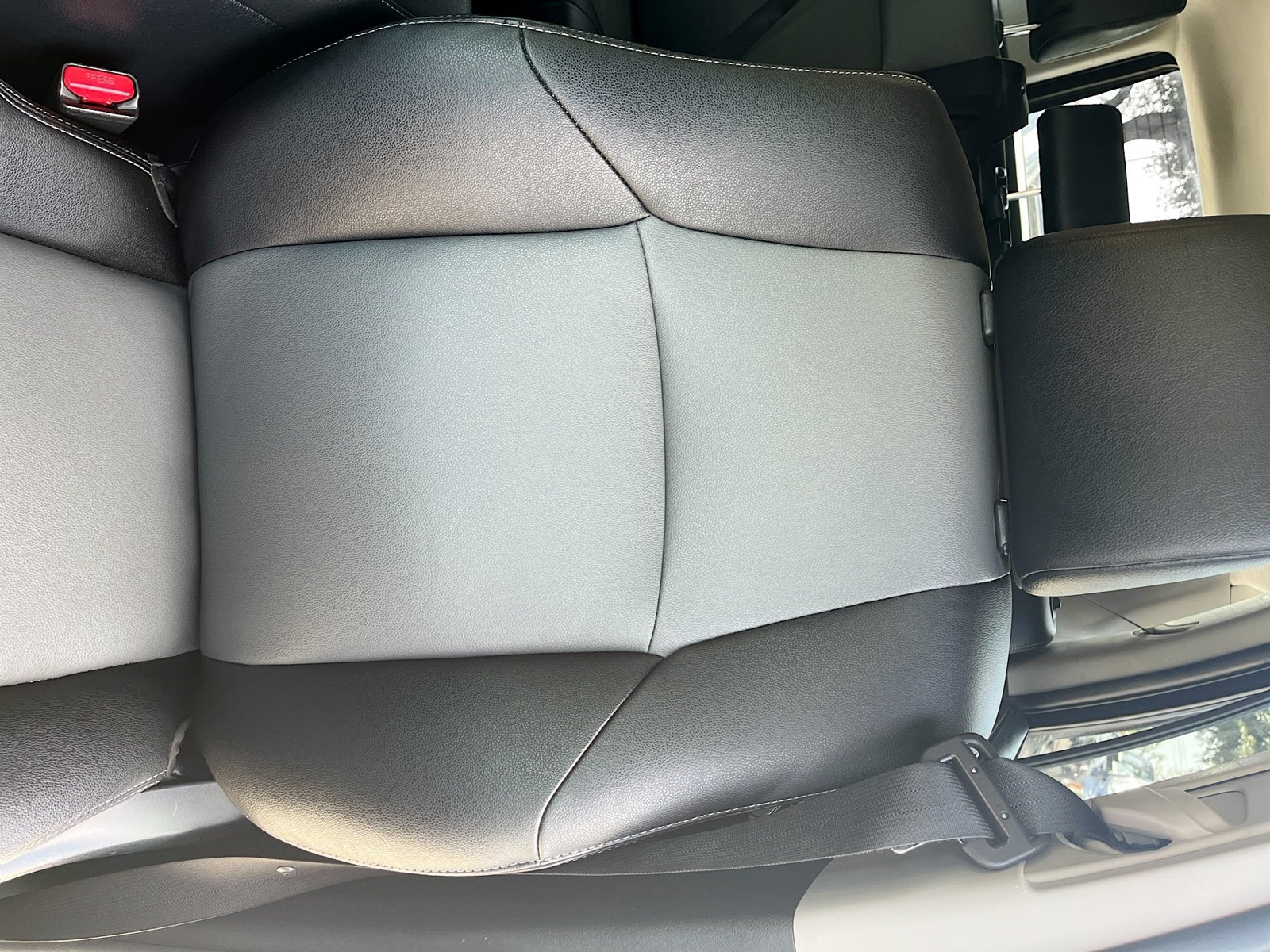 Used 2023 Toyota 4Runner SR5 Premium AWD/4WD image 19