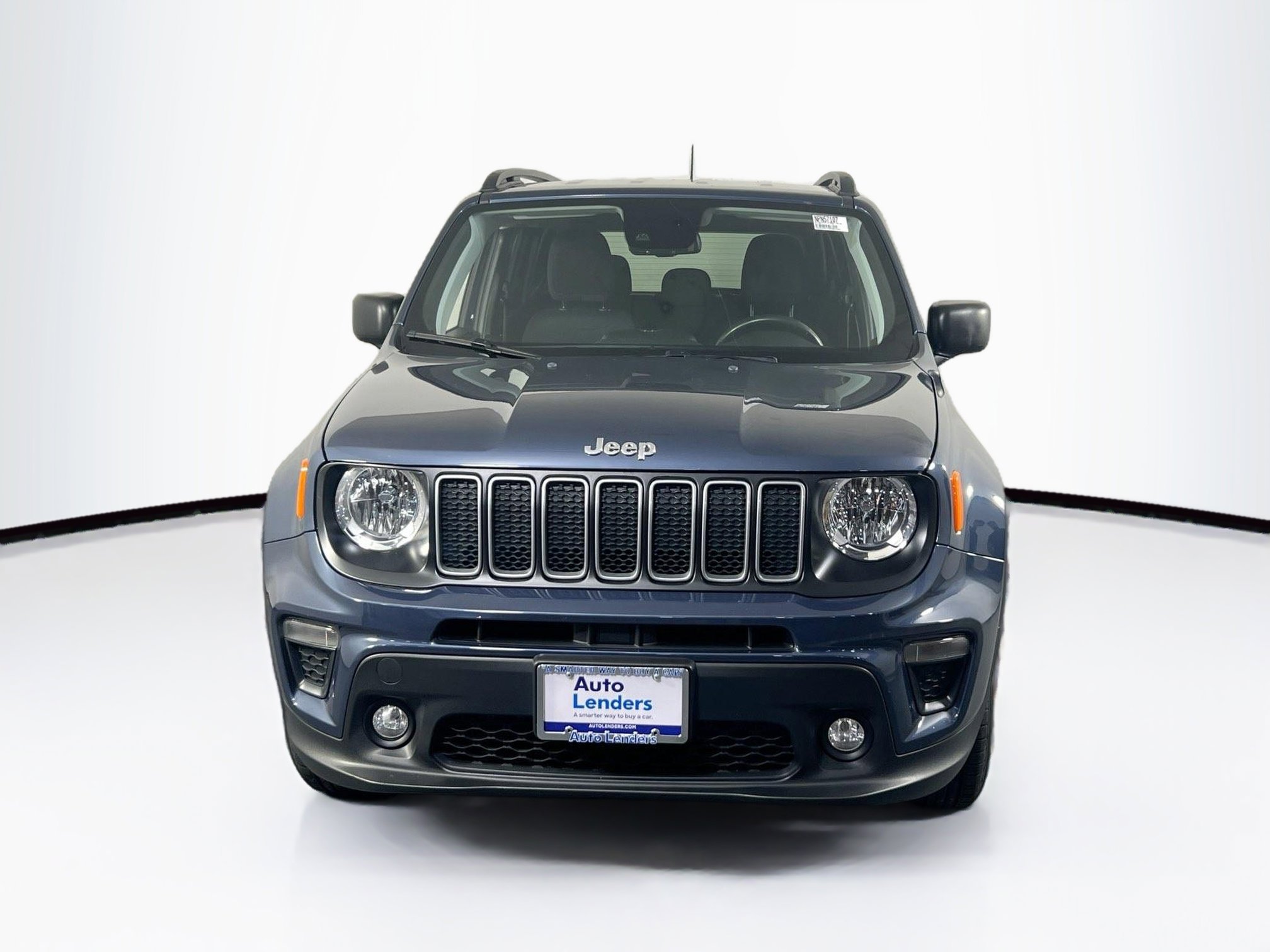 Used 2022 Jeep Renegade Latitude w/ Convenience Group image 2