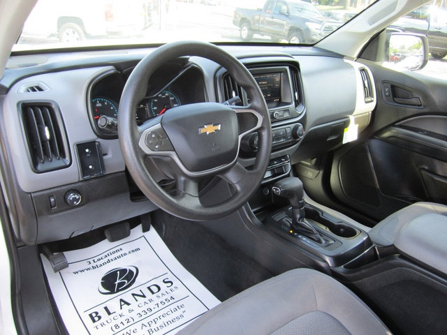 Used 2021 Chevrolet Colorado W/T w/ WT Convenience Package RWD image 7