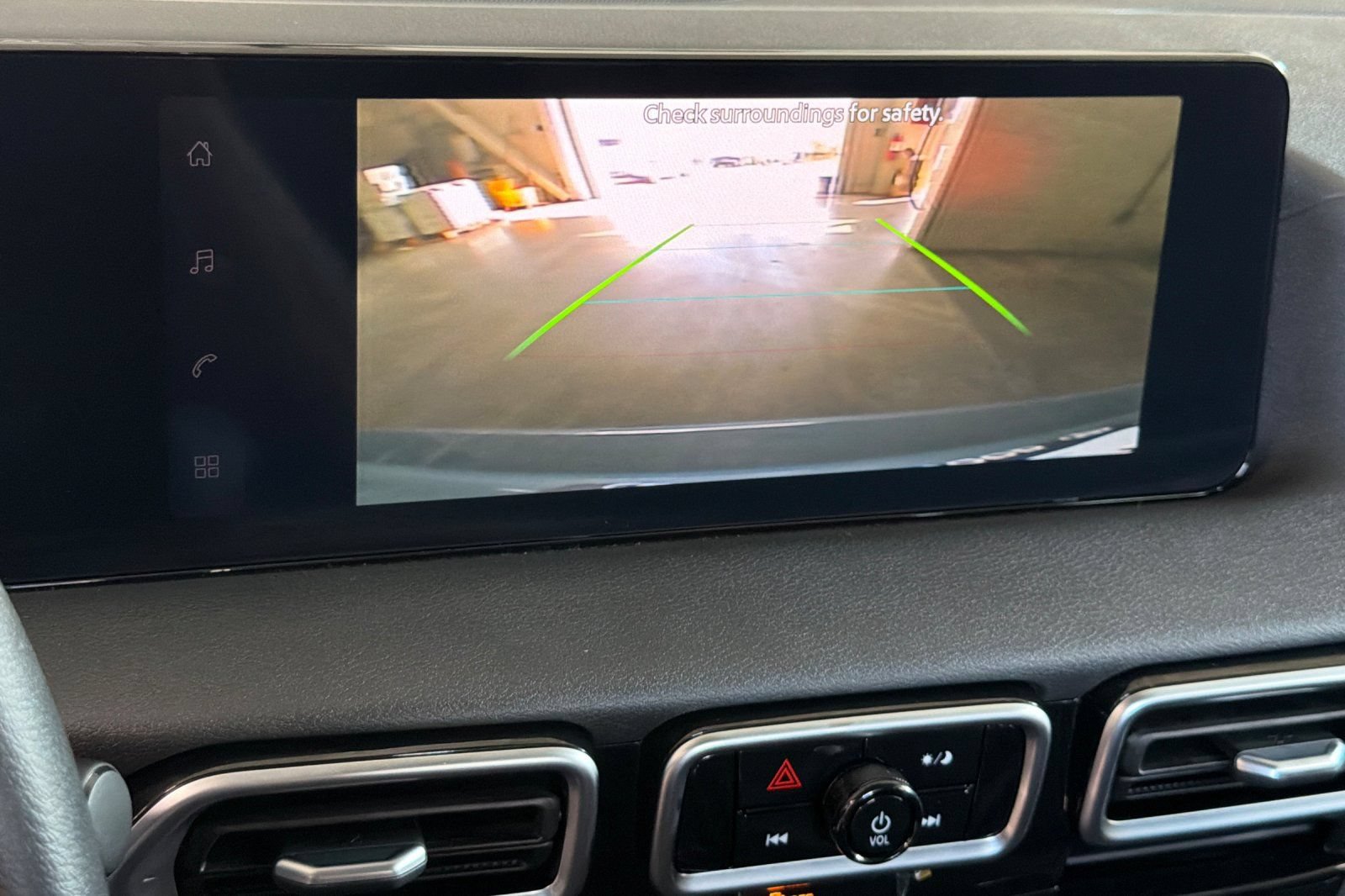 Used 2026 Nissan Sentra SV w/ Floor Mat Package FWD image 18