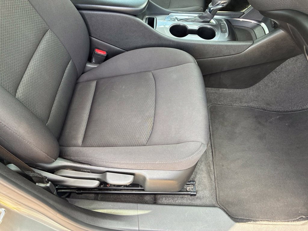 Used 2024 Chevrolet Malibu LT FWD image 36