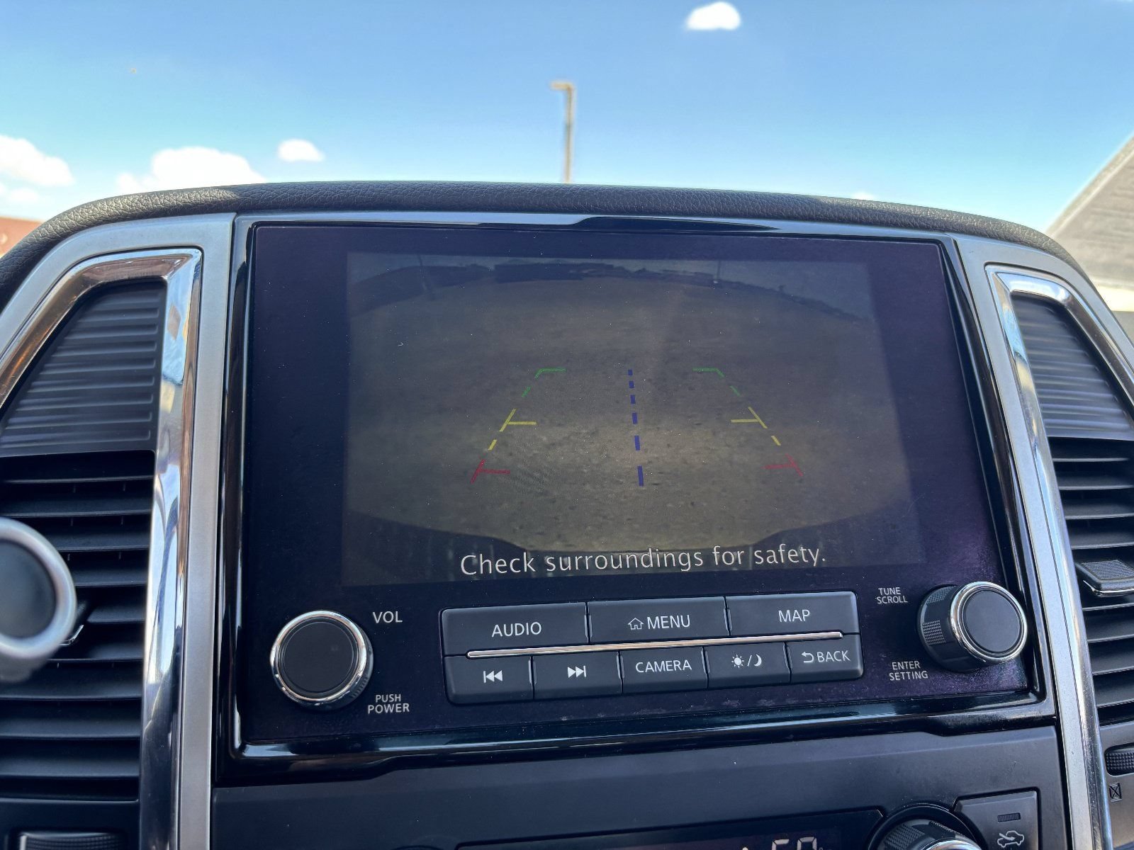 Certified 2021 Nissan Titan SV w/ SV Convenience Package RWD image 24