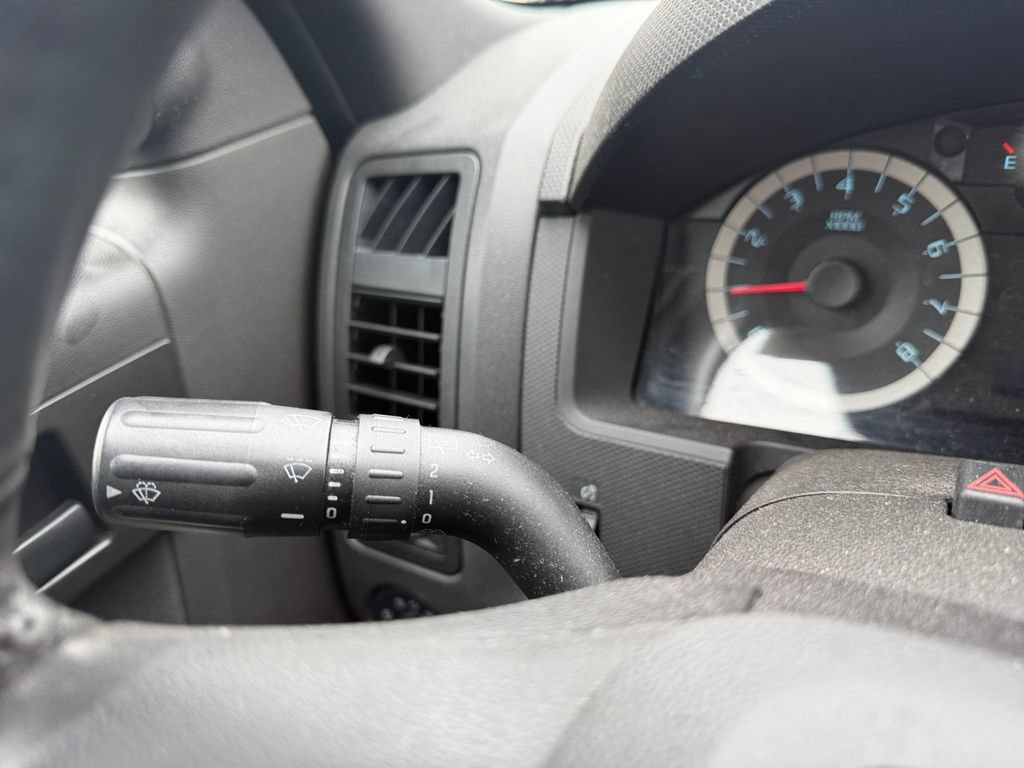 Used 2012 Ford Escape XLT FWD image 26
