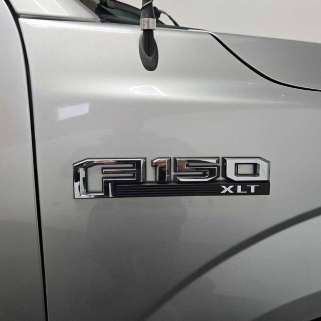 Used 2015 Ford F150 XLT w/ Equipment Group 302A Luxury image 11