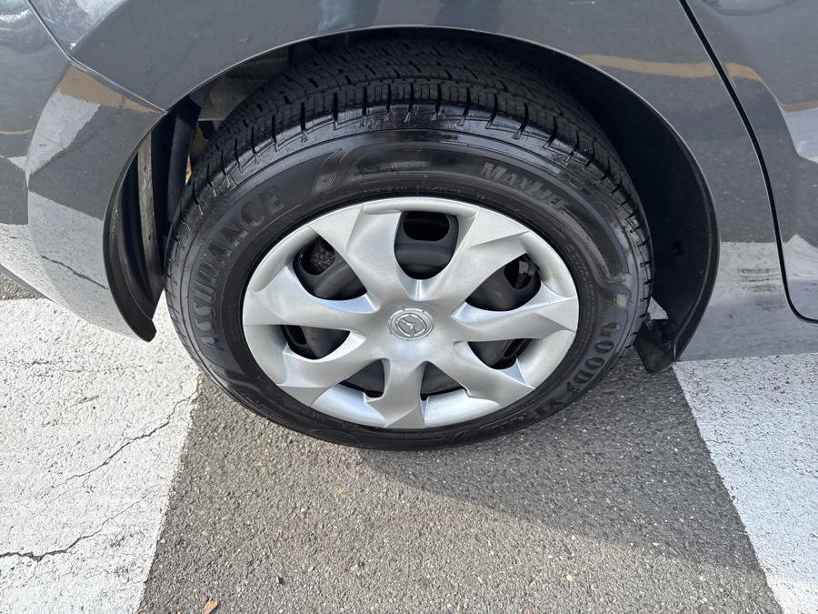 Used 2015 MAZDA MAZDA3 i Sport image 11