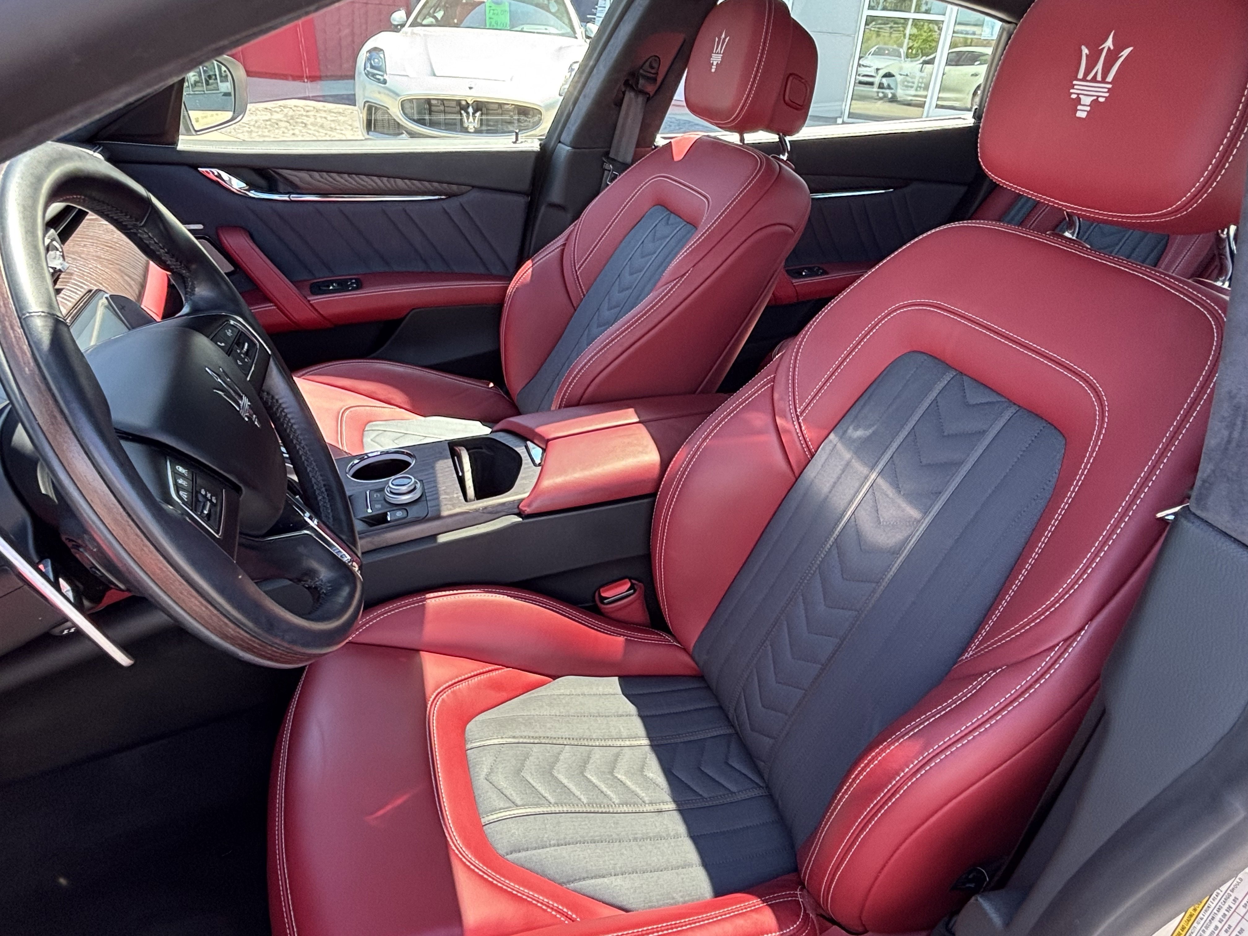 Used 2019 Maserati Quattroporte S GranLusso Q4 AWD/4WD image 23