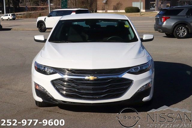 Used 2024 Chevrolet Malibu LT image 3