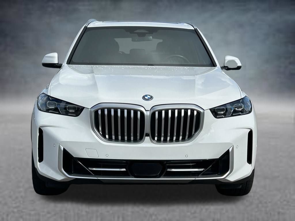 Used 2025 BMW X5 xDrive50e AWD/4WD image 8