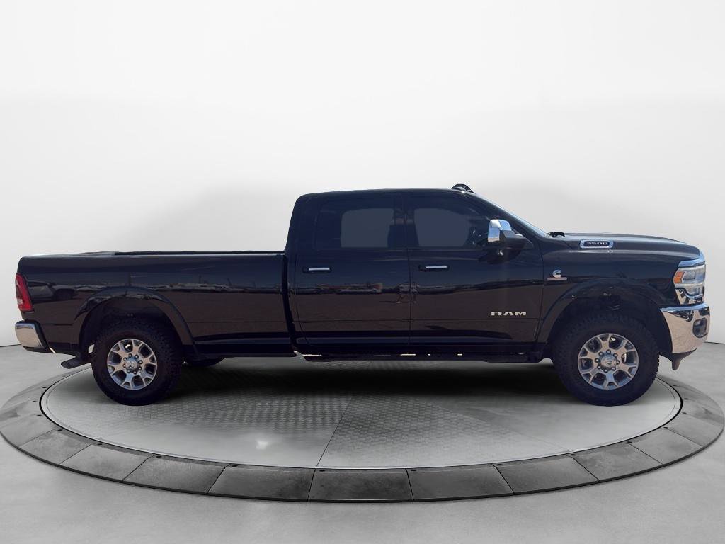 Used 2022 RAM 3500 Laramie AWD/4WD image 4