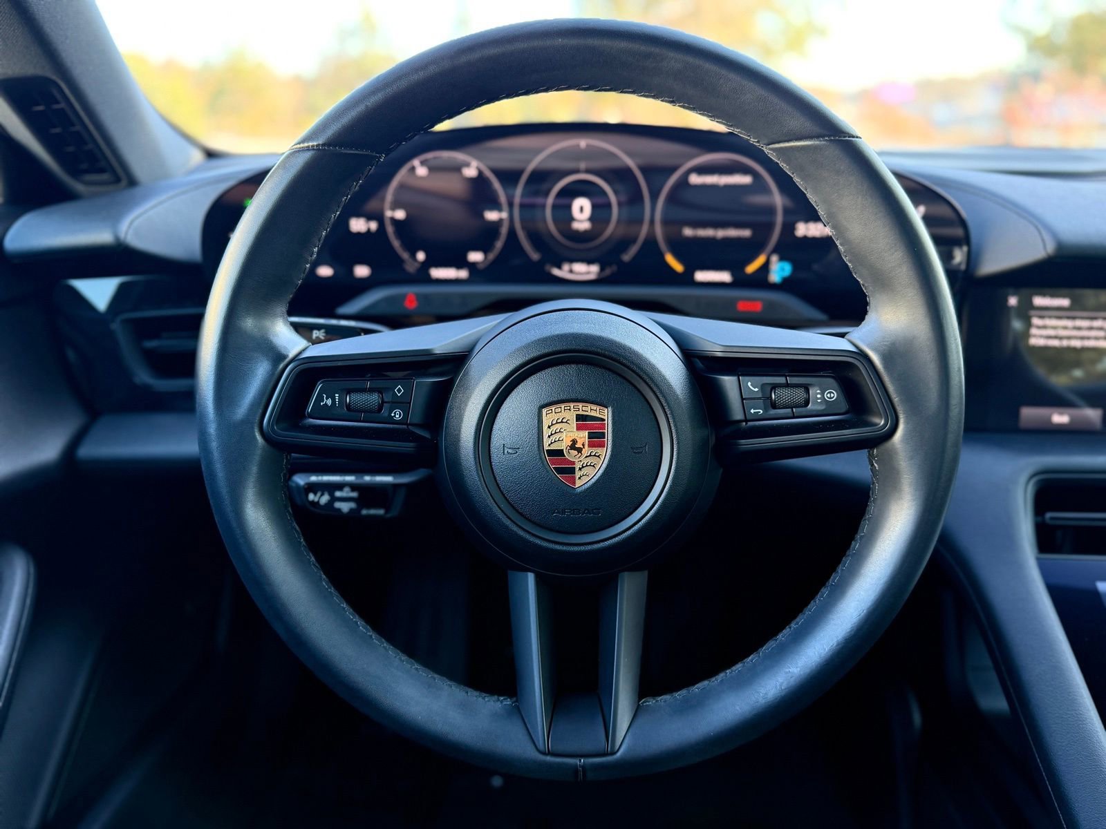 Used 2022 Porsche Taycan Base image 24