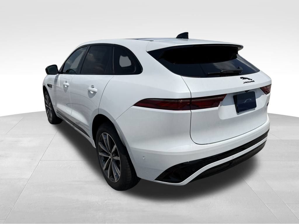 New 2026 Jaguar F-PACE R-Dynamic S AWD/4WD image 3