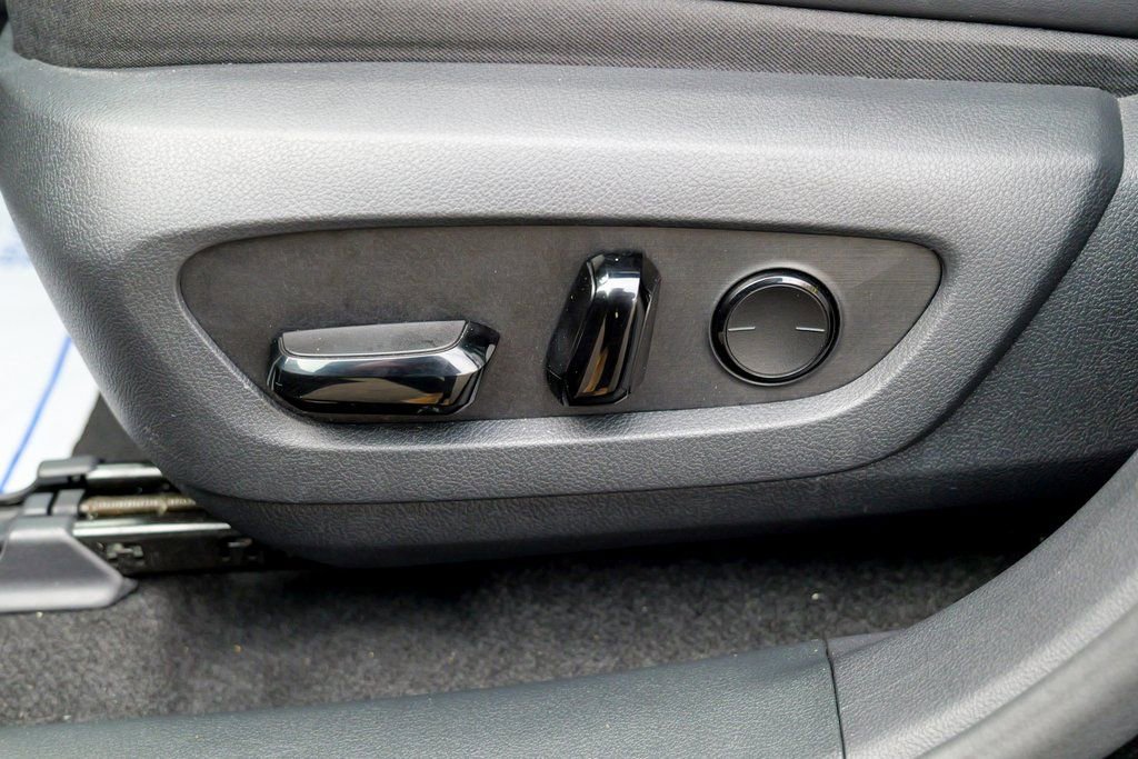 Used 2023 Lexus RX 350 F Sport image 25