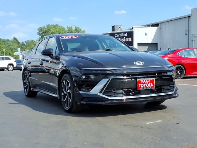 Used 2024 Hyundai Sonata SEL FWD image 3