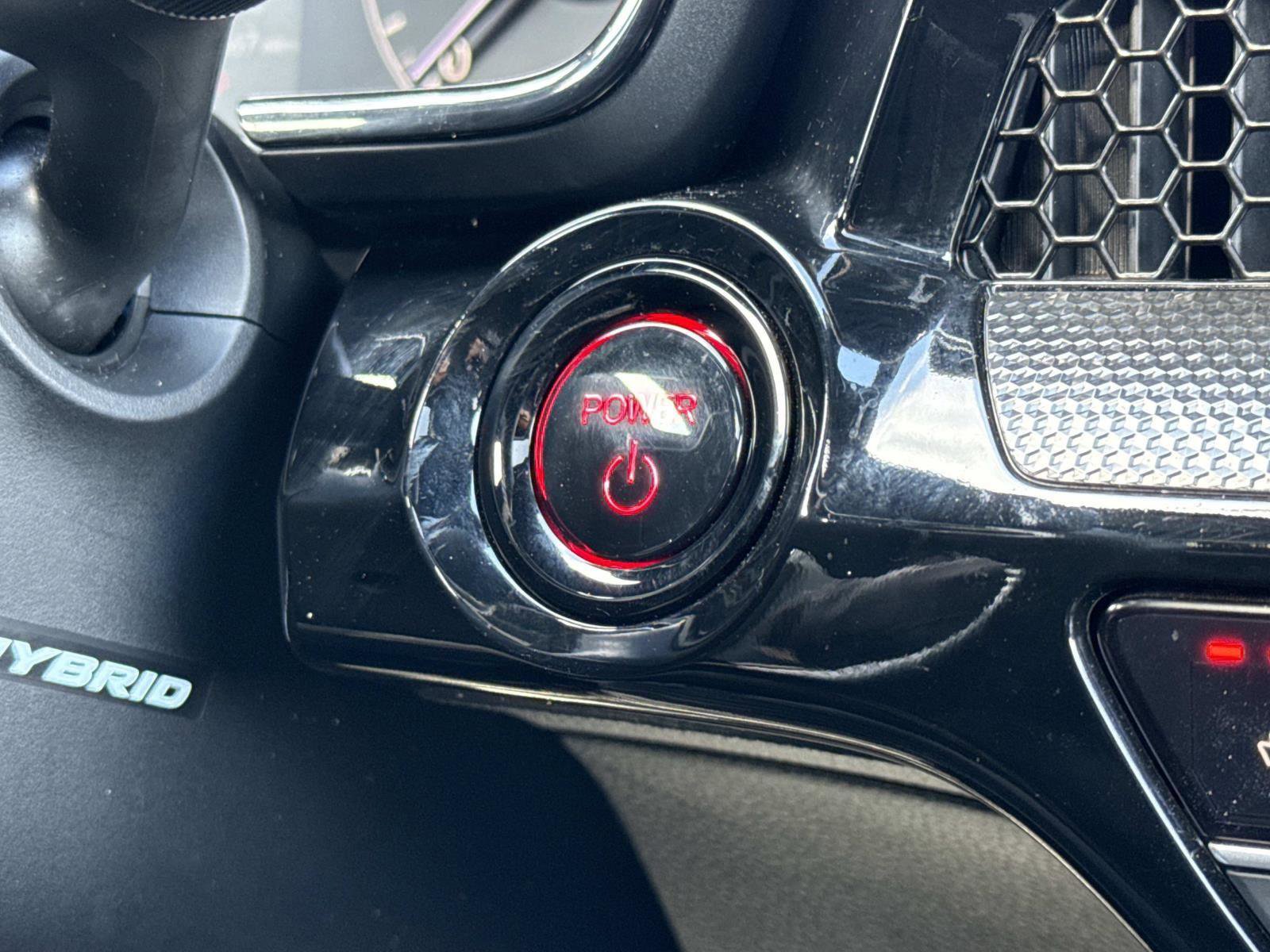 Used 2025 Honda CR-V Sport Touring image 14